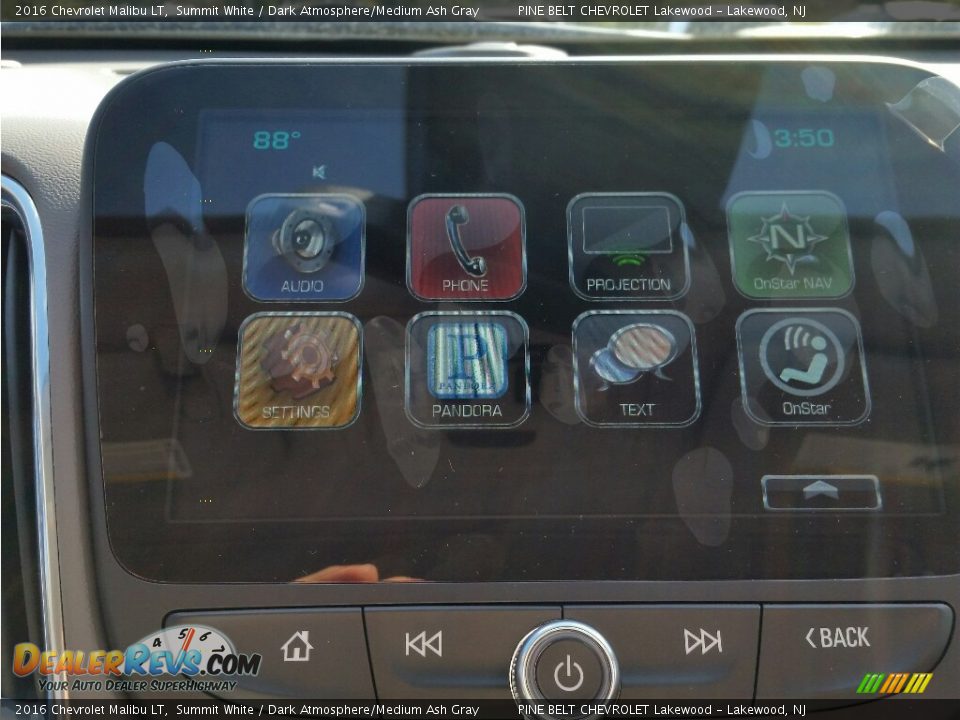 2016 Chevrolet Malibu LT Summit White / Dark Atmosphere/Medium Ash Gray Photo #9