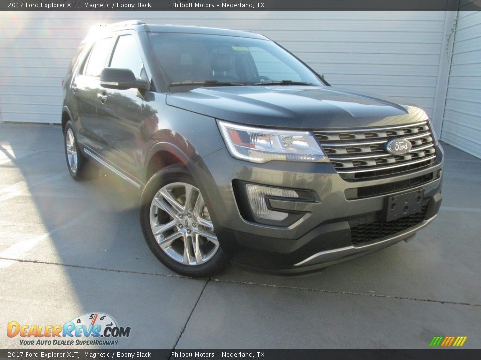 2017 Ford Explorer XLT Magnetic / Ebony Black Photo #2