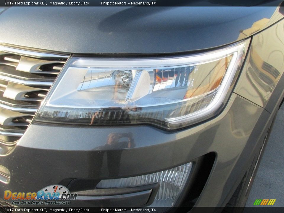 2017 Ford Explorer XLT Magnetic / Ebony Black Photo #9