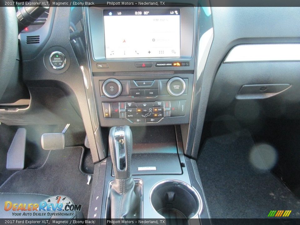 2017 Ford Explorer XLT Magnetic / Ebony Black Photo #25