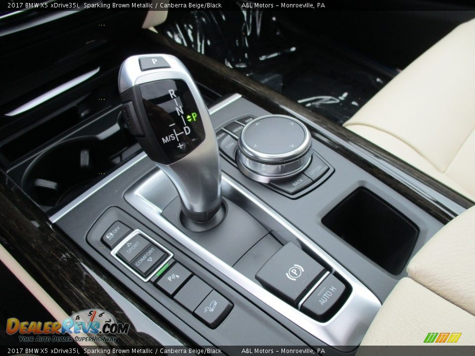 2017 BMW X5 xDrive35i Shifter Photo #14