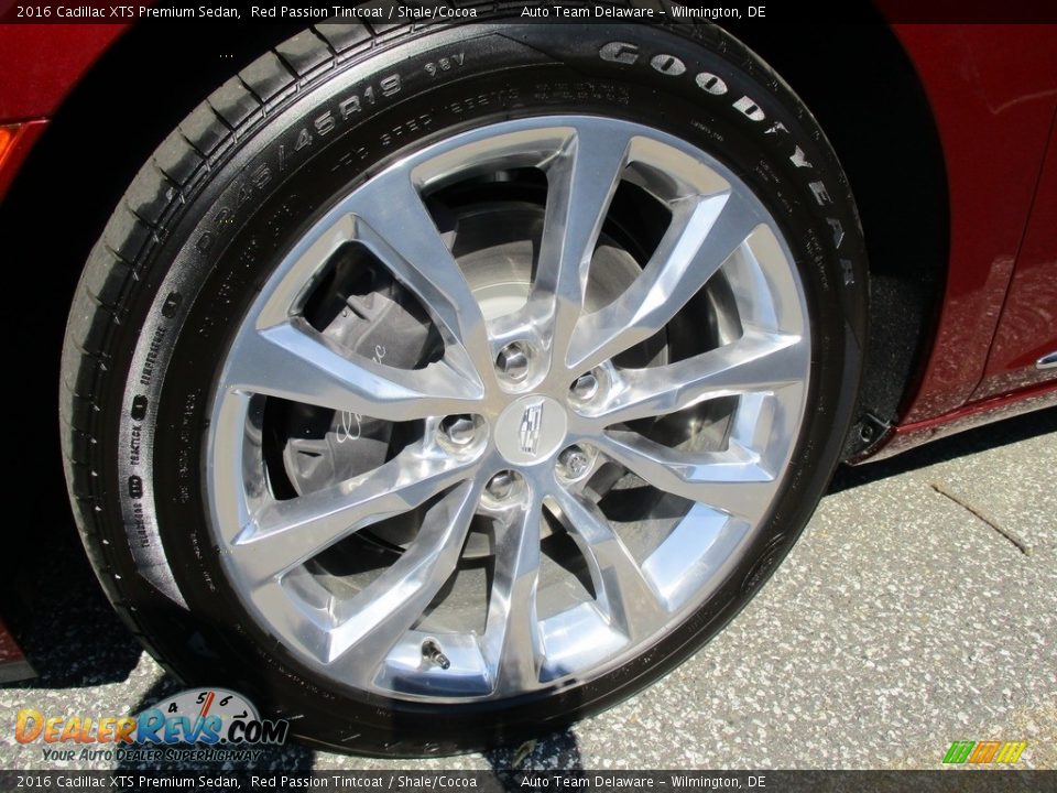 2016 Cadillac XTS Premium Sedan Wheel Photo #9