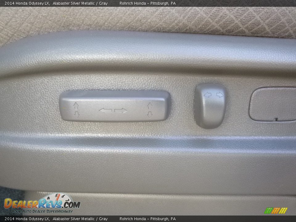 2014 Honda Odyssey LX Alabaster Silver Metallic / Gray Photo #18