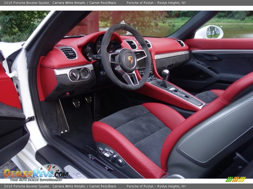 Garnet Red/Black Interior - 2016 Porsche Boxster Spyder Photo #10