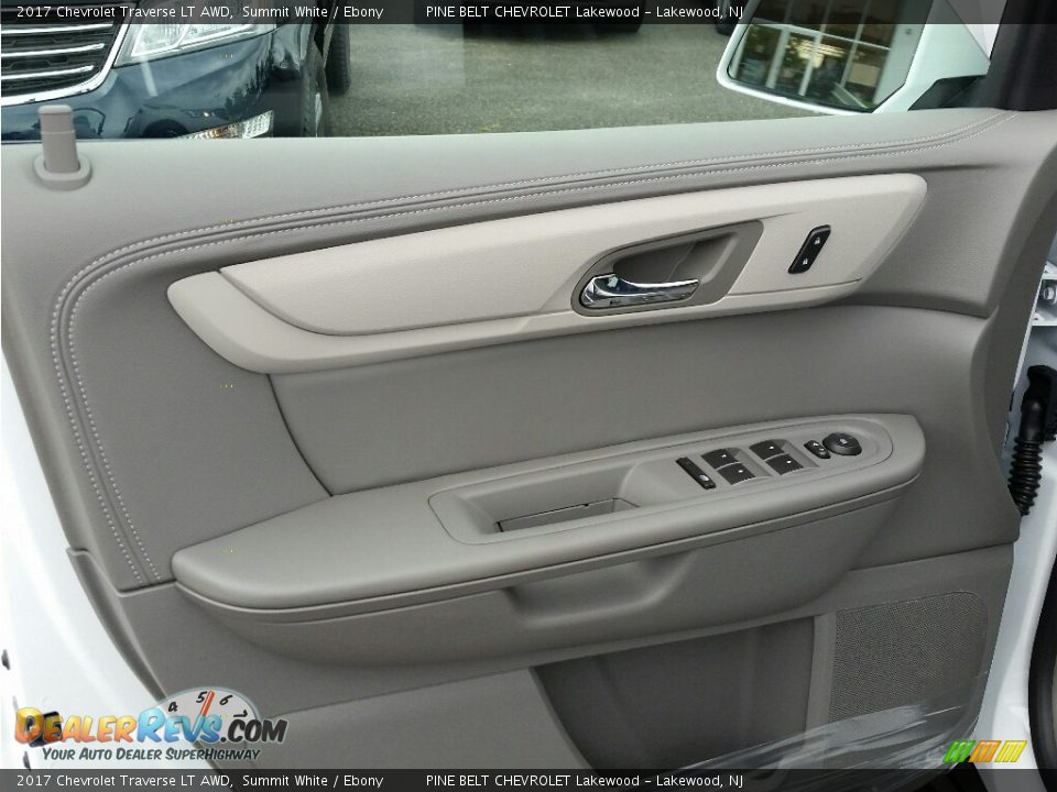2017 Chevrolet Traverse LT AWD Summit White / Ebony Photo #7