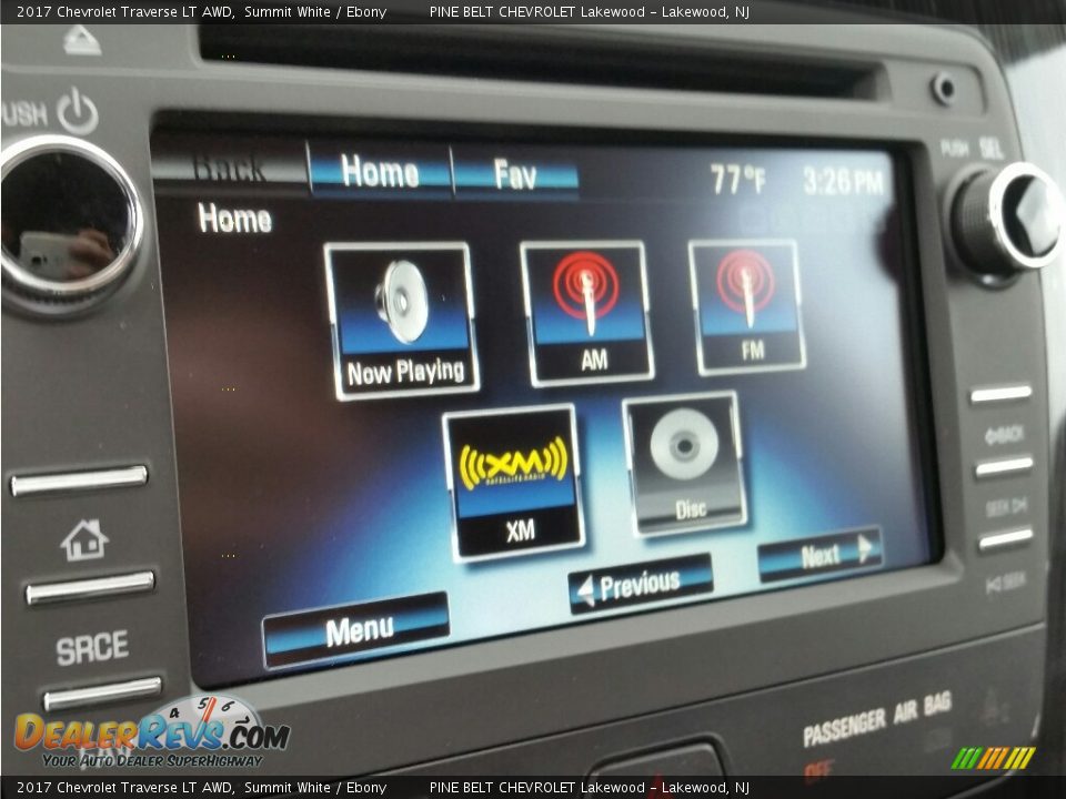 2017 Chevrolet Traverse LT AWD Summit White / Ebony Photo #9