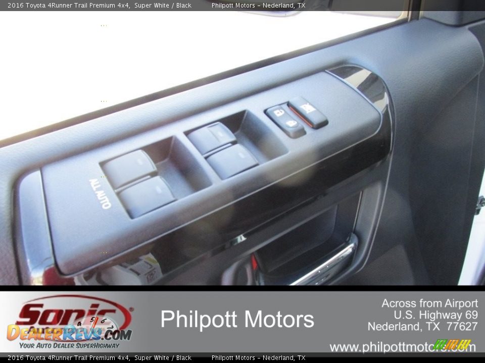 2016 Toyota 4Runner Trail Premium 4x4 Super White / Black Photo #18