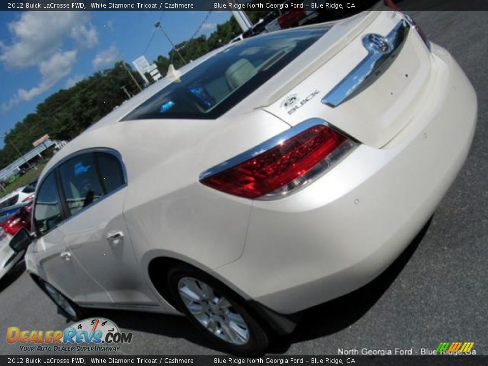 2012 Buick LaCrosse FWD White Diamond Tricoat / Cashmere Photo #35
