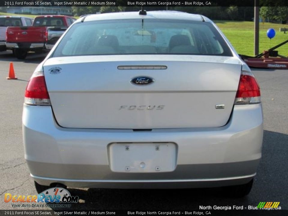 2011 Ford Focus SE Sedan Ingot Silver Metallic / Medium Stone Photo #4