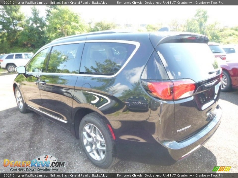2017 Chrysler Pacifica Limited Brilliant Black Crystal Pearl / Black/Alloy Photo #4