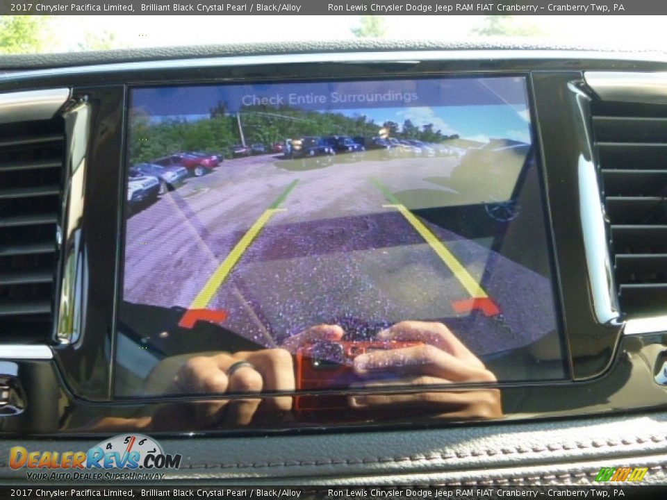 2017 Chrysler Pacifica Limited Brilliant Black Crystal Pearl / Black/Alloy Photo #19