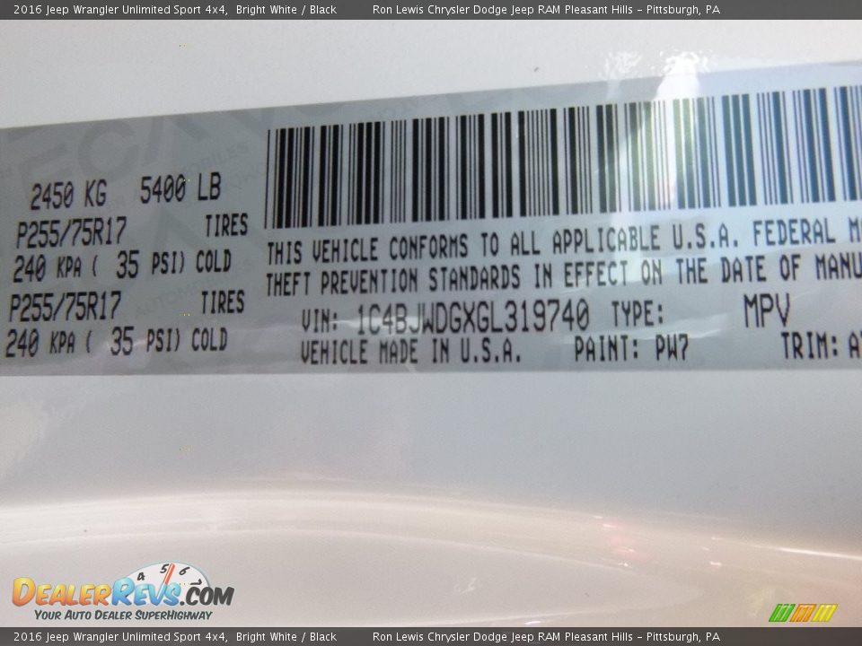 2016 Jeep Wrangler Unlimited Sport 4x4 Bright White / Black Photo #15