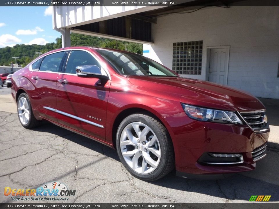 Front 3/4 View of 2017 Chevrolet Impala LZ Photo #8