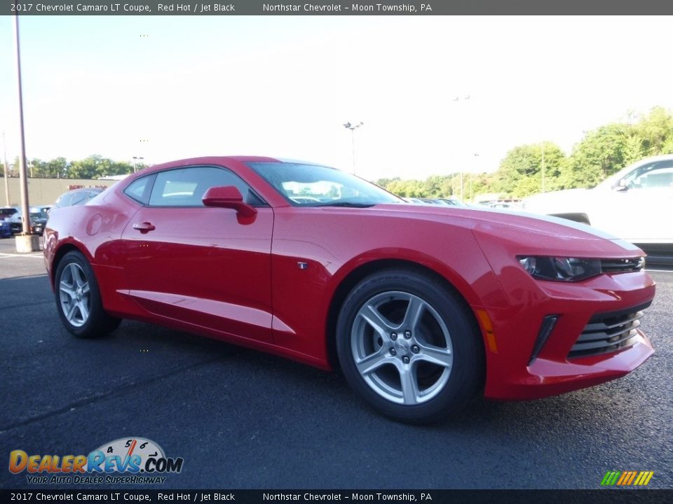 2017 Chevrolet Camaro LT Coupe Red Hot / Jet Black Photo #4