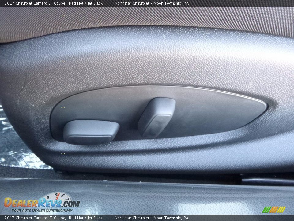 2017 Chevrolet Camaro LT Coupe Red Hot / Jet Black Photo #17