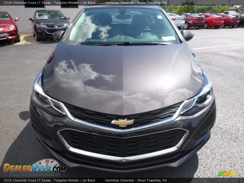 2016 Chevrolet Cruze LT Sedan Tungsten Metallic / Jet Black Photo #2