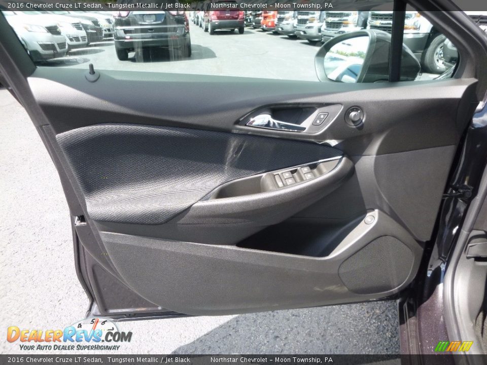2016 Chevrolet Cruze LT Sedan Tungsten Metallic / Jet Black Photo #14