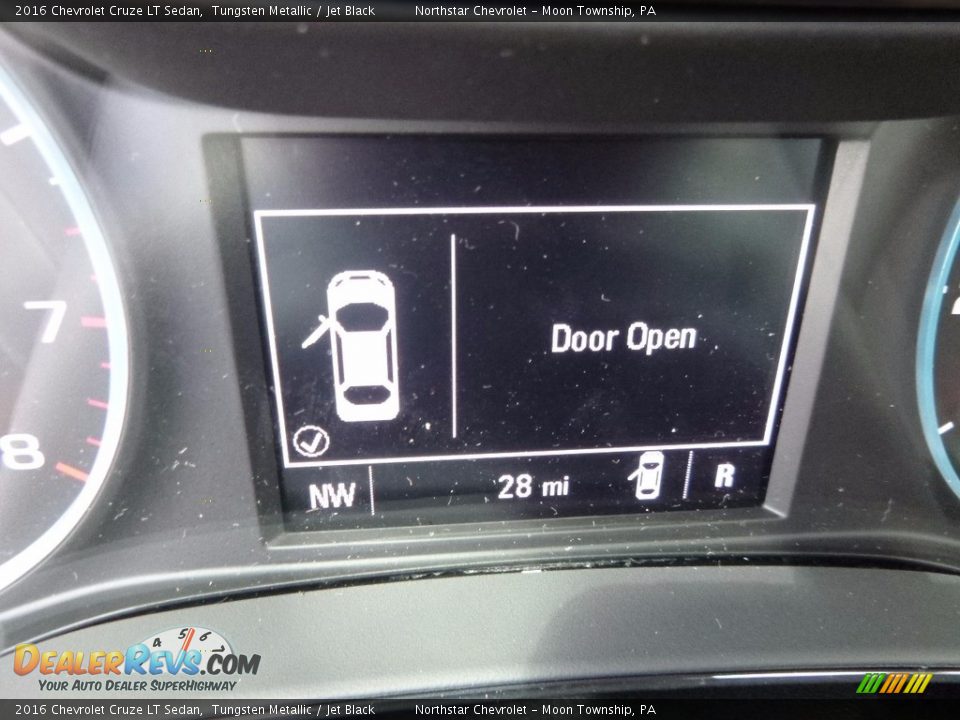 2016 Chevrolet Cruze LT Sedan Tungsten Metallic / Jet Black Photo #20