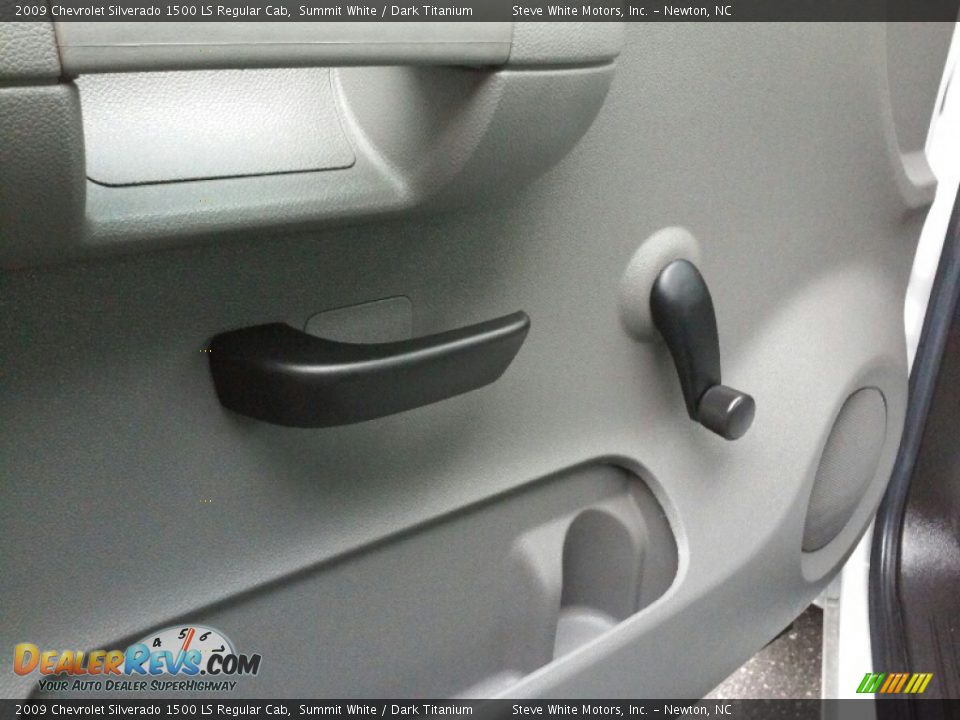 2009 Chevrolet Silverado 1500 LS Regular Cab Summit White / Dark Titanium Photo #12