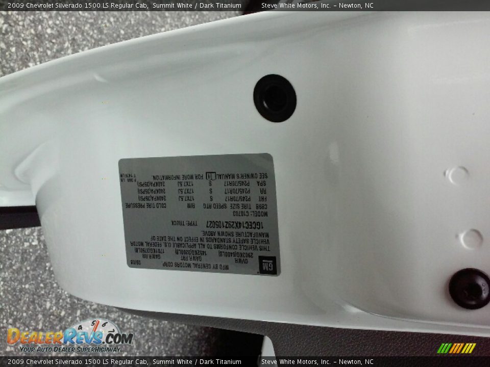 2009 Chevrolet Silverado 1500 LS Regular Cab Summit White / Dark Titanium Photo #18