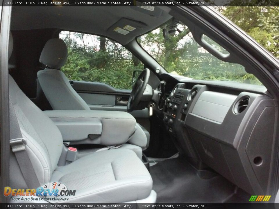 2013 Ford F150 STX Regular Cab 4x4 Tuxedo Black Metallic / Steel Gray Photo #11