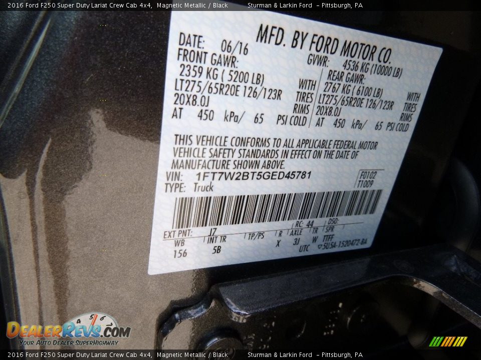 2016 Ford F250 Super Duty Lariat Crew Cab 4x4 Magnetic Metallic / Black Photo #11