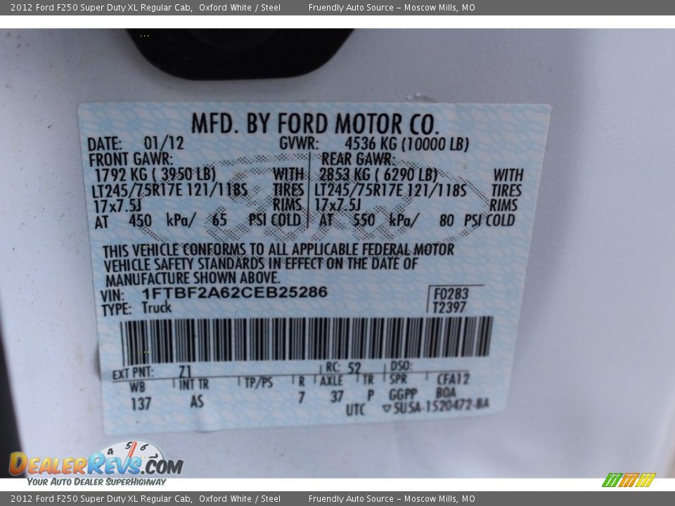 2012 Ford F250 Super Duty XL Regular Cab Oxford White / Steel Photo #17