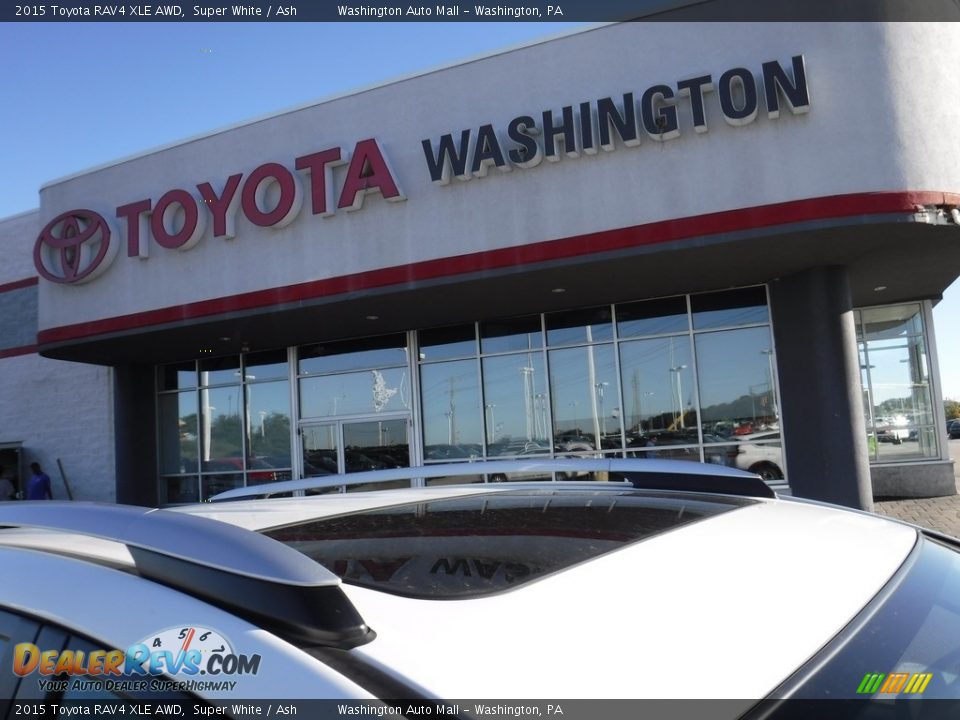 2015 Toyota RAV4 XLE AWD Super White / Ash Photo #3