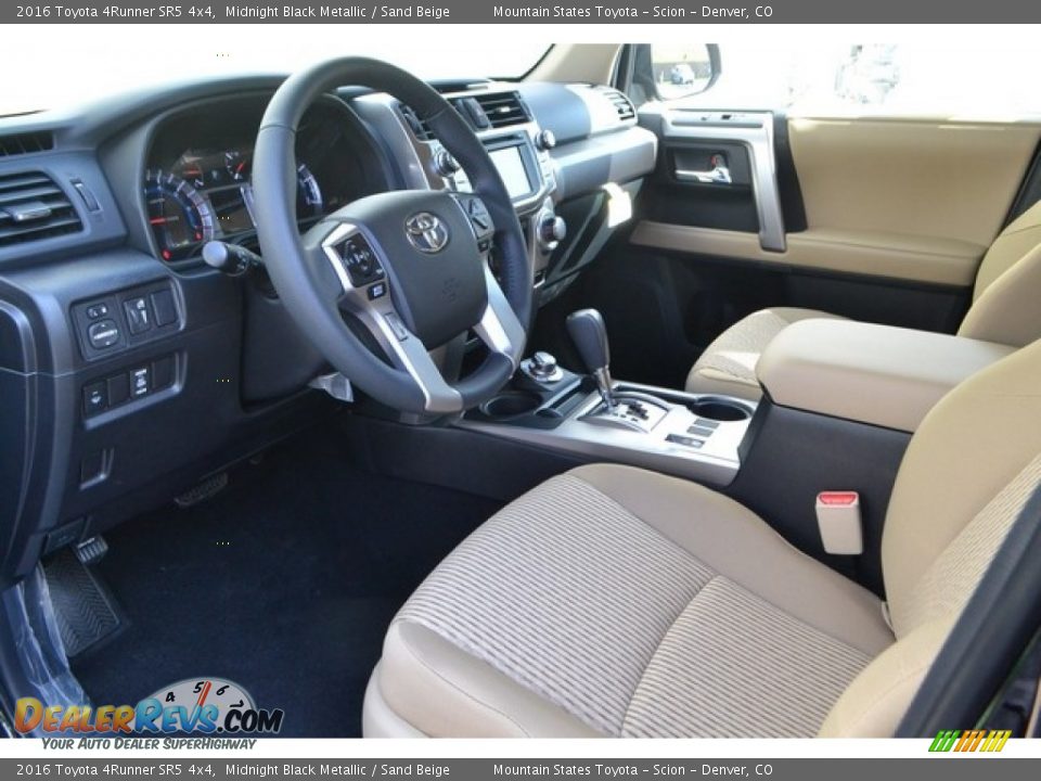 2016 Toyota 4Runner SR5 4x4 Midnight Black Metallic / Sand Beige Photo #5