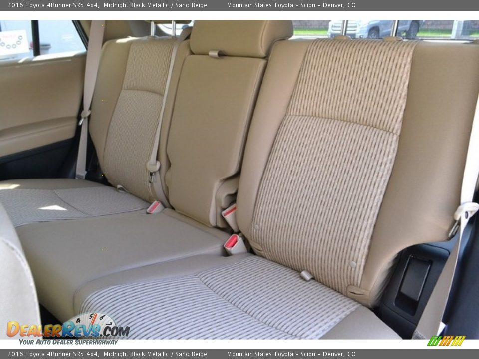 2016 Toyota 4Runner SR5 4x4 Midnight Black Metallic / Sand Beige Photo #7