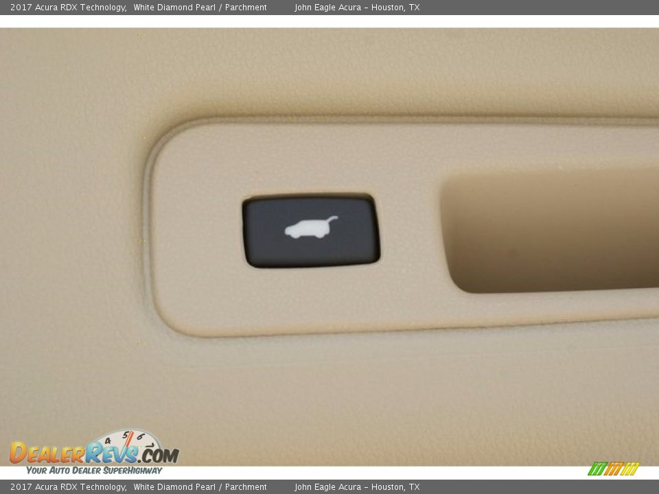 2017 Acura RDX Technology White Diamond Pearl / Parchment Photo #18