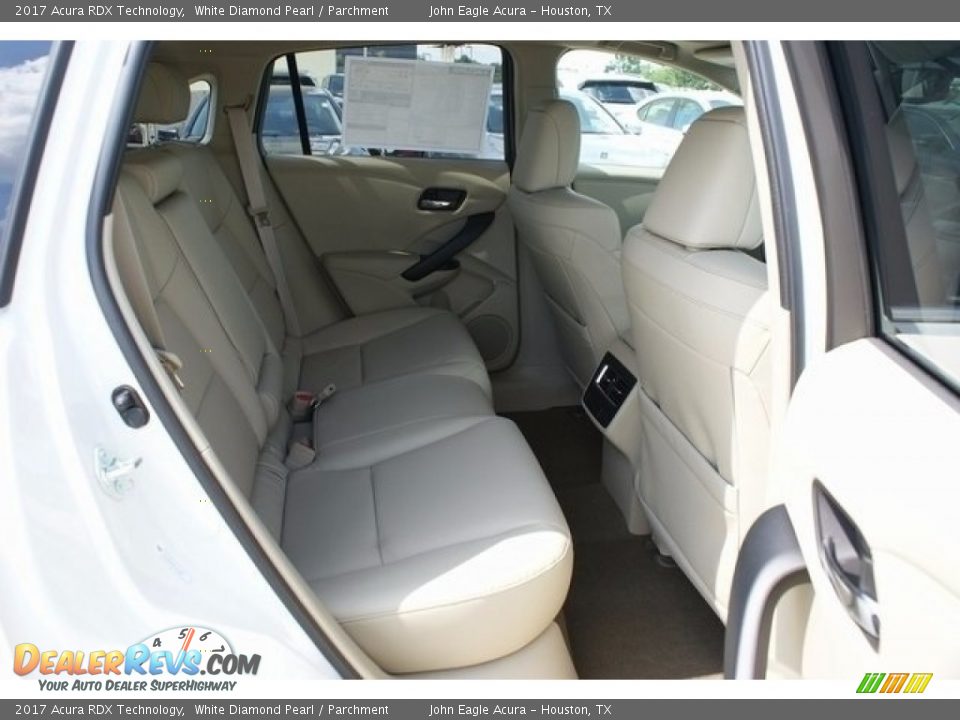 2017 Acura RDX Technology White Diamond Pearl / Parchment Photo #20