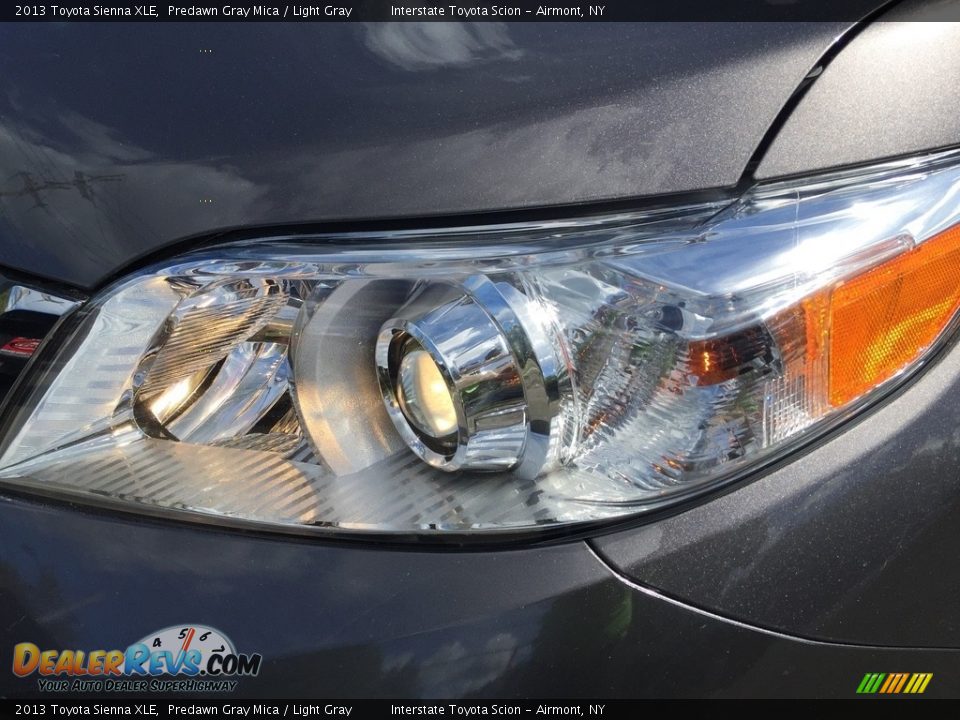 2013 Toyota Sienna XLE Predawn Gray Mica / Light Gray Photo #25