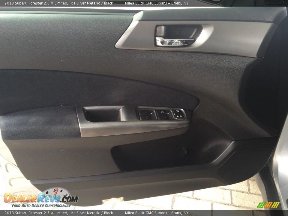 2013 Subaru Forester 2.5 X Limited Ice Silver Metallic / Black Photo #12