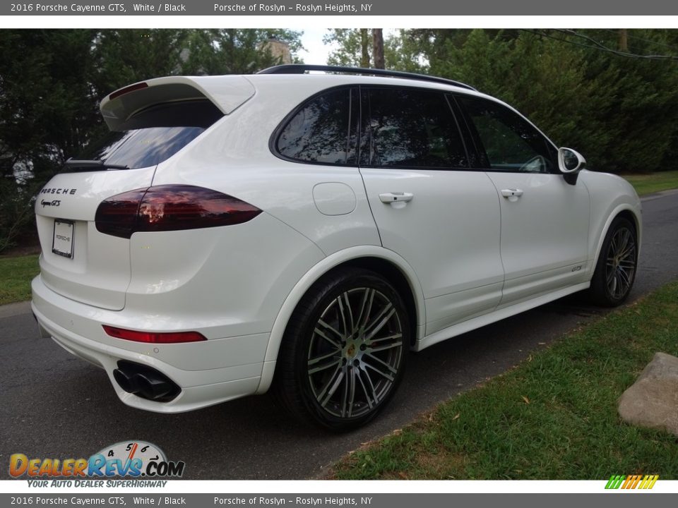 2016 Porsche Cayenne GTS White / Black Photo #6