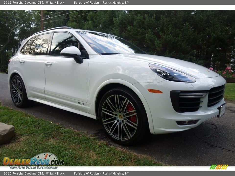 2016 Porsche Cayenne GTS White / Black Photo #8