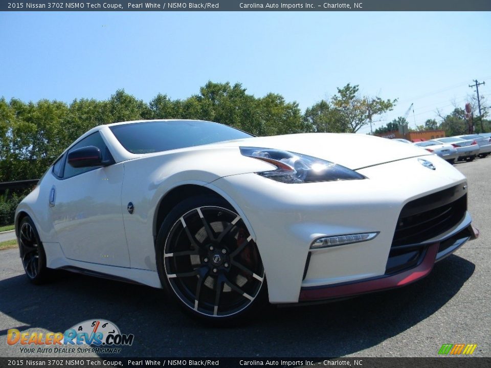 Front 3/4 View of 2015 Nissan 370Z NISMO Tech Coupe Photo #2
