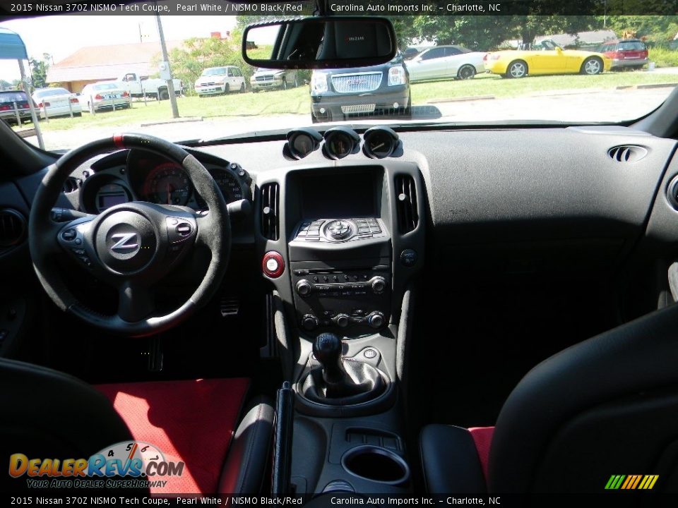 2015 Nissan 370Z NISMO Tech Coupe Pearl White / NISMO Black/Red Photo #13