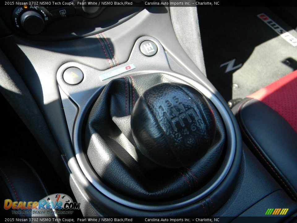 2015 Nissan 370Z NISMO Tech Coupe Shifter Photo #17