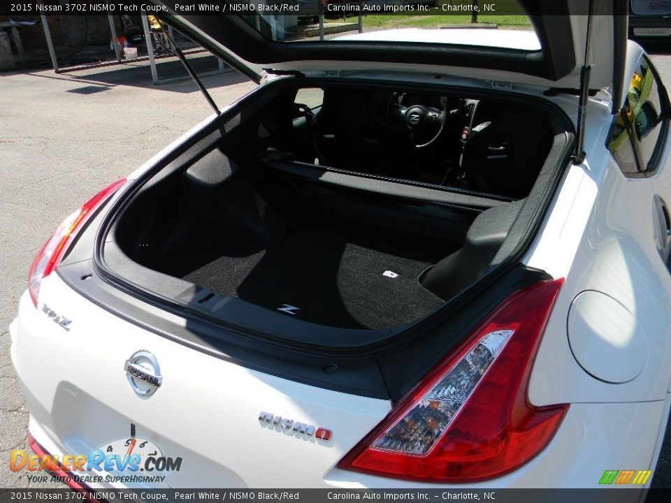 2015 Nissan 370Z NISMO Tech Coupe Pearl White / NISMO Black/Red Photo #21