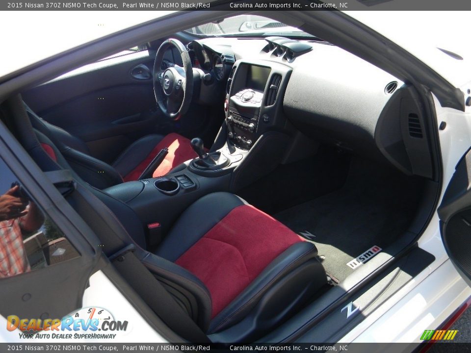 2015 Nissan 370Z NISMO Tech Coupe Pearl White / NISMO Black/Red Photo #22