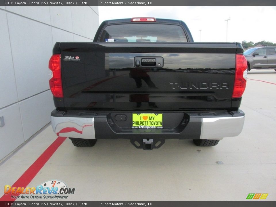 2016 Toyota Tundra TSS CrewMax Black / Black Photo #5