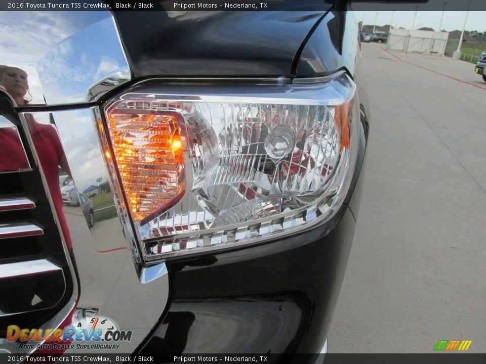 2016 Toyota Tundra TSS CrewMax Black / Black Photo #9