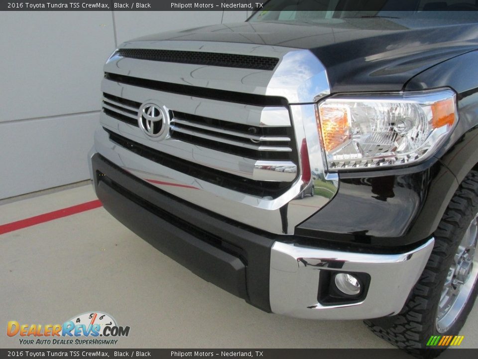 2016 Toyota Tundra TSS CrewMax Black / Black Photo #10