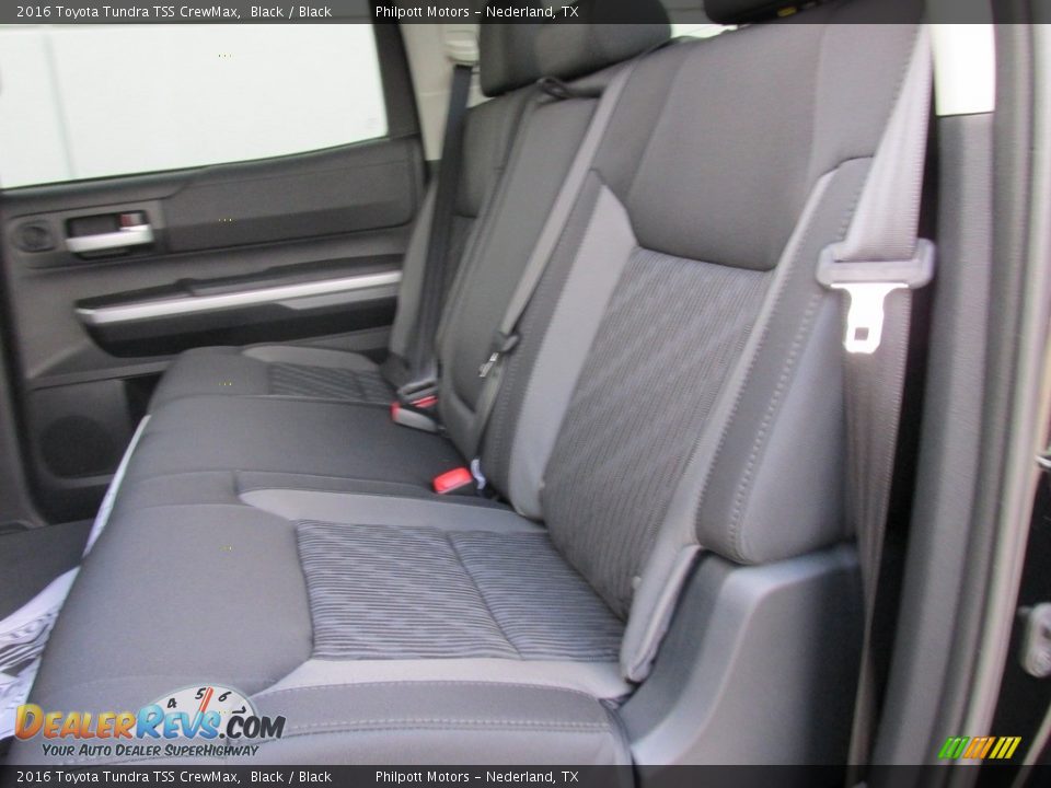2016 Toyota Tundra TSS CrewMax Black / Black Photo #20