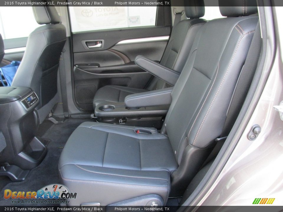 2016 Toyota Highlander XLE Predawn Gray Mica / Black Photo #20