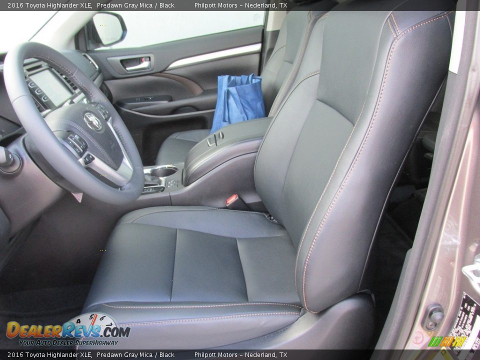 2016 Toyota Highlander XLE Predawn Gray Mica / Black Photo #23