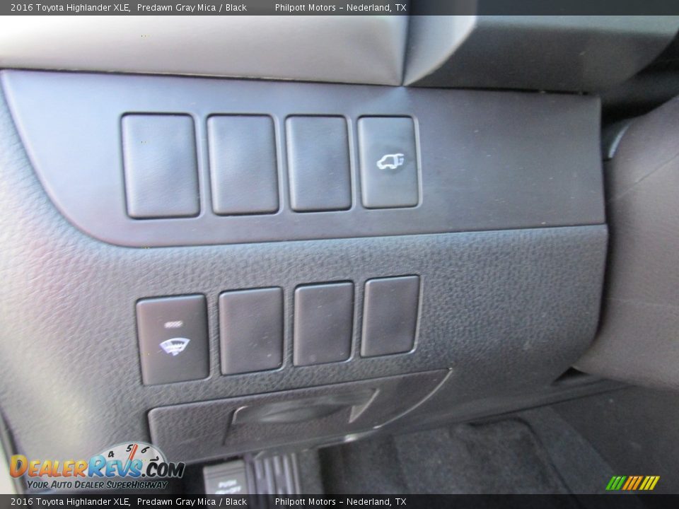2016 Toyota Highlander XLE Predawn Gray Mica / Black Photo #35