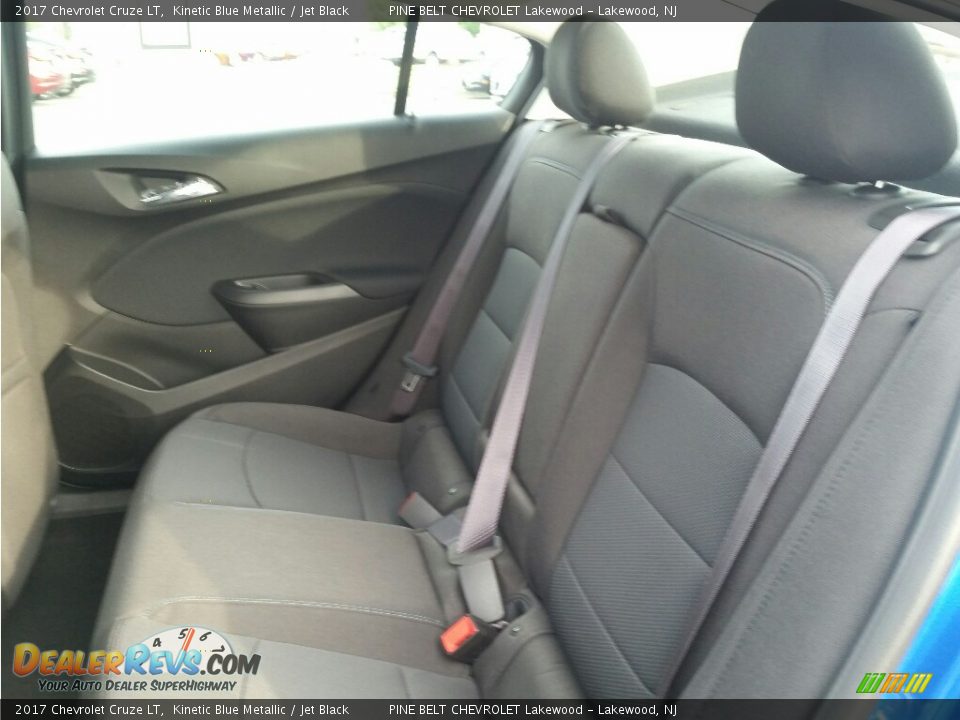 2017 Chevrolet Cruze LT Kinetic Blue Metallic / Jet Black Photo #6