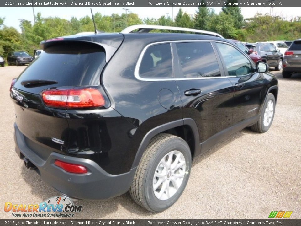 2017 Jeep Cherokee Latitude 4x4 Diamond Black Crystal Pearl / Black Photo #7